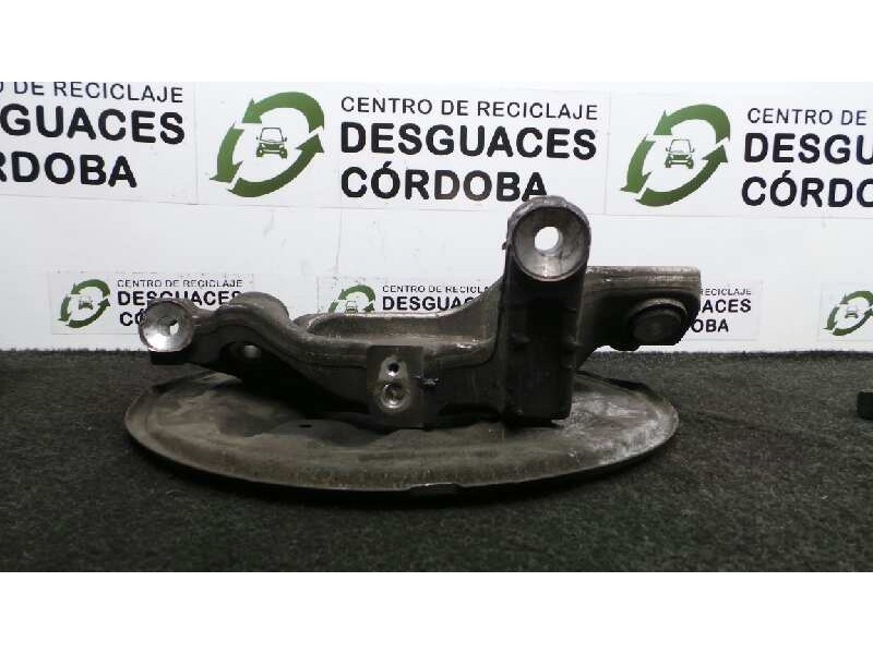 Recambio de mangueta trasera derecha para mercedes-benz clase c (w205) lim. c 200 t cdi bluetec referencia OEM IAM A2053572600 A