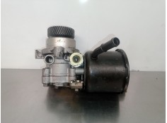 Recambio de bomba servodireccion para mazda premacy (cp) 2.0 turbodiesel referencia OEM IAM 05168065  BJ3A