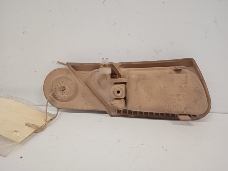 Recambio de maneta interior delantera izquierda para mercedes-benz clase c (w203) berlina 2.2 cdi cat referencia OEM IAM A317201