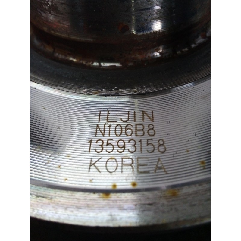 Recambio de buje para opel mokka x 1.4 16v turbo referencia OEM IAM 13593158  