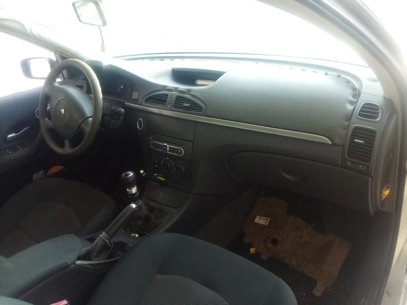 renault laguna ii (bg0/1_) del año 2005