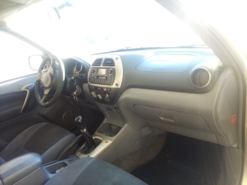 toyota rav 4 ii (_a2_) del año 2002