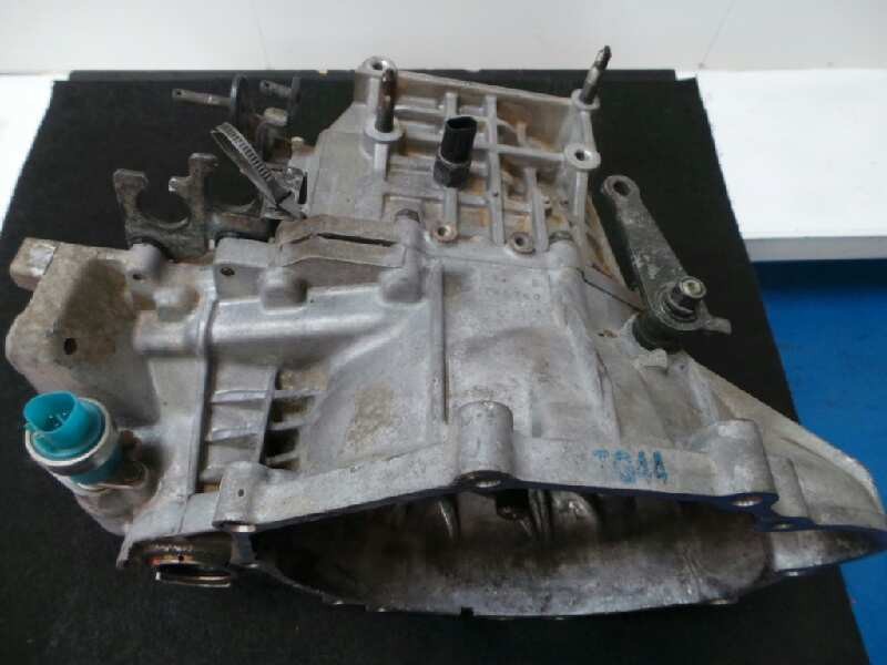 Recambio de caja cambios para hyundai sonata (y4) 2.0 16v cat referencia OEM IAM LYB-LY-798760- 5 VELOCIDADES MANUAL