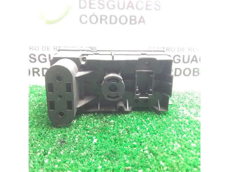 Recambio de interruptor luces para opel vectra c berlina 1.9 cdti referencia OEM IAM 13230798-LK04060051  