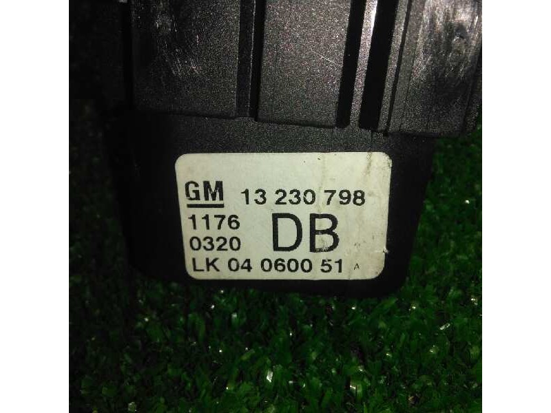 Recambio de interruptor luces para opel vectra c berlina 1.9 cdti referencia OEM IAM 13230798-LK04060051  