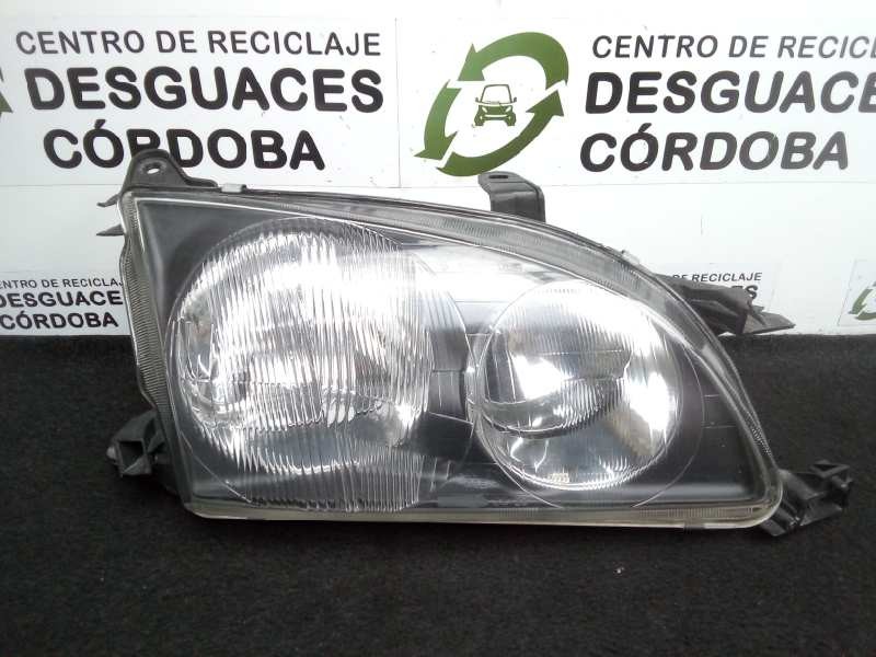 Recambio de faro derecho para toyota avensis berlina (t 22) 1.6 16v referencia OEM IAM  RAYADO 
