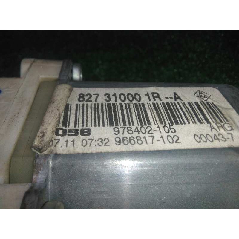 Recambio de motor elevalunas trasero izquierdo para renault laguna iii 2.0 dci diesel cat referencia OEM IAM 827310001R-97840210