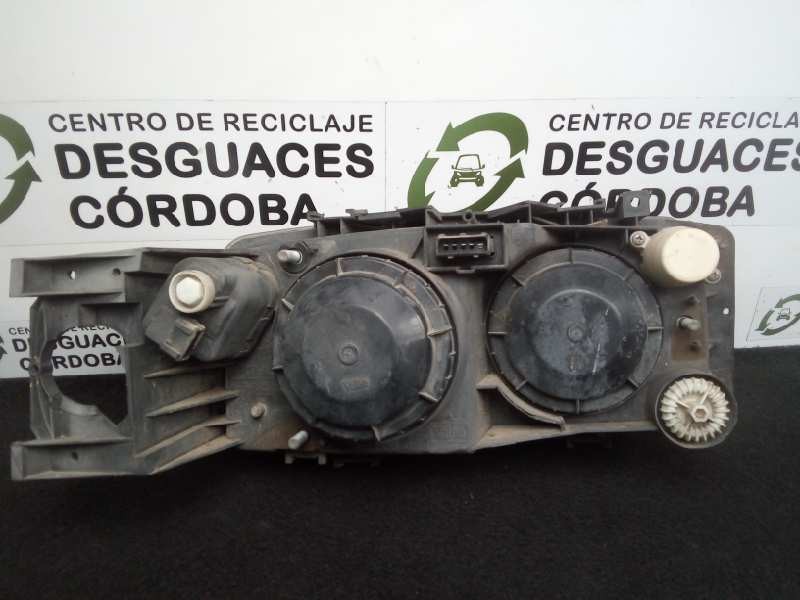 Recambio de faro izquierdo para renault hd 340.18 / 26 premium e2 9.8 diesel referencia OEM IAM   