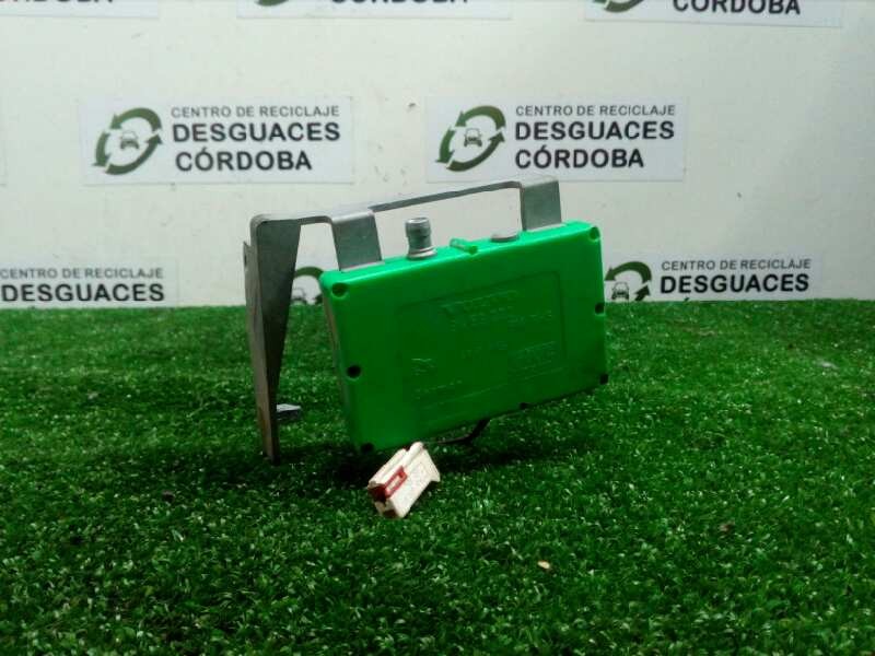 Recambio de antena para volvo s60 berlina 2.4 diesel referencia OEM IAM 9459222  