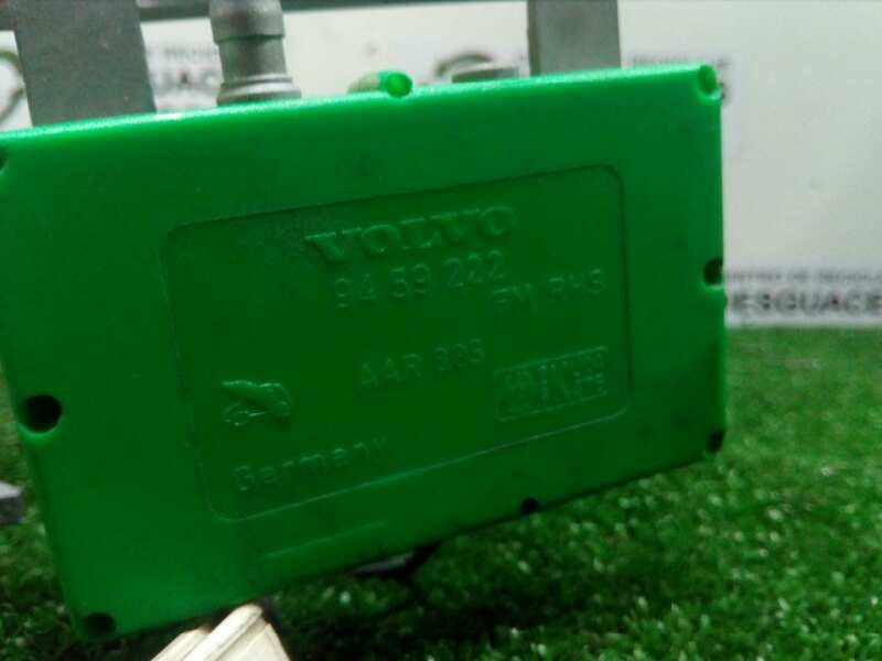 Recambio de antena para volvo s60 berlina 2.4 diesel referencia OEM IAM 9459222  