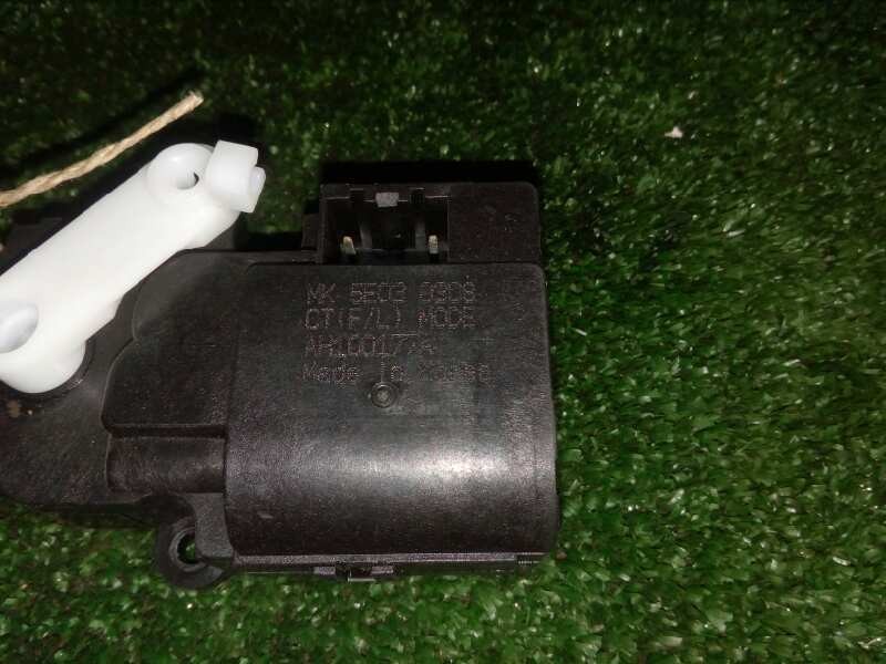 Recambio de motor trampilla calefaccion para kia pregio 2.7 diesel referencia OEM IAM MK5E030308-AH100177A 7 PINES 