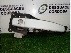 Recambio de maneta exterior delantera izquierda para opel corsa d 1.3 16v cdti referencia OEM IAM 24463523  BLANCO