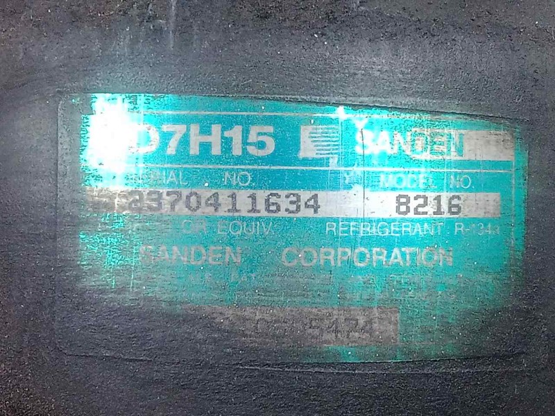 Recambio de compresor aire acondicionado para volvo fl xxx 7.2 diesel referencia OEM IAM 8216-SD7H158216 SANDEN - 10.CANALES SD7
