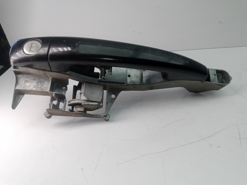 Recambio de maneta exterior delantera izquierda para peugeot 207 1.6 16v cat referencia OEM IAM 9680168680  