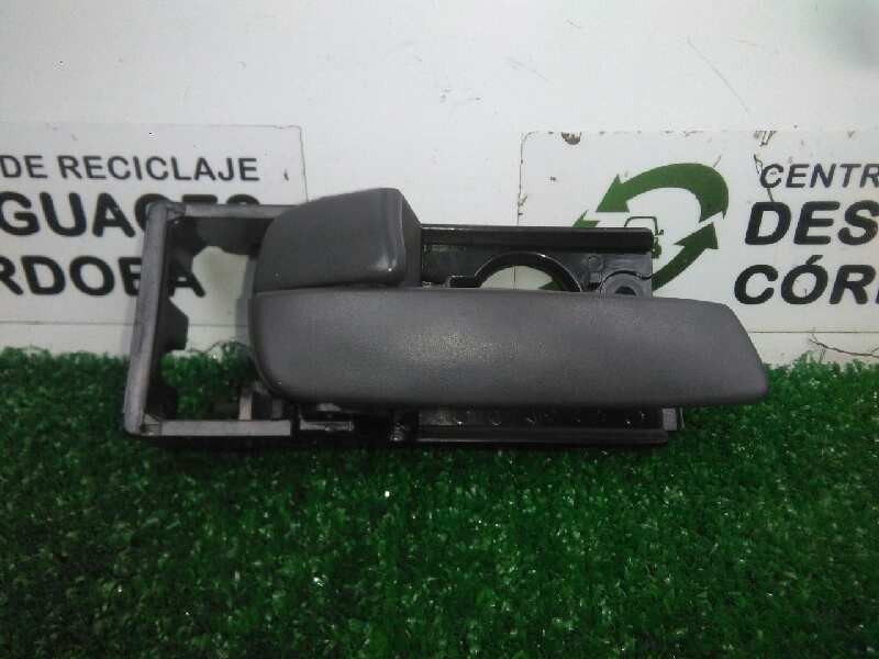 Recambio de maneta interior delantera izquierda para kia rio 1.4 cat referencia OEM IAM 82613JB000  