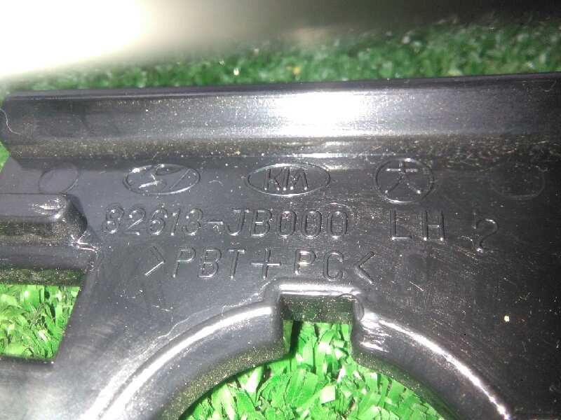 Recambio de maneta interior delantera izquierda para kia rio 1.4 cat referencia OEM IAM 82613JB000  