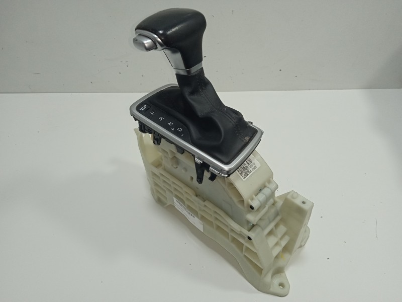 Recambio de palanca cambio para kia sportage 1.6 crdi cat referencia OEM IAM 46700F1100-46701D4430-1811290130 AUTOMATICO - AUTOM