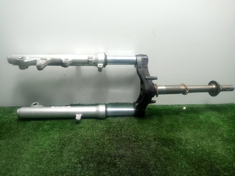 Recambio de horquilla para honda fes fes 125 s-wing (jf12) referencia OEM IAM   