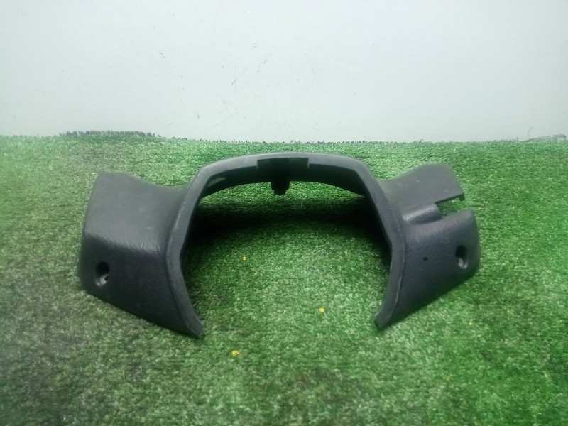 Recambio de moldura para honda fes fes 125 s-wing (jf12) referencia OEM IAM 53261KRJ7900  TAPA INFERIOR MANILLAR