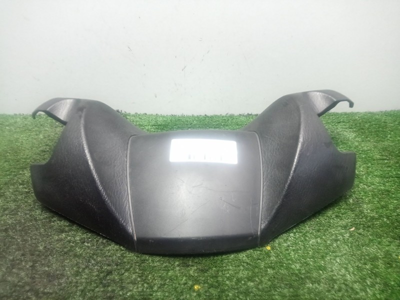 Recambio de moldura para honda fes fes 125 s-wing (jf12) referencia OEM IAM 53251KRJ7900  TAPA SUPERIOR MANILLAR