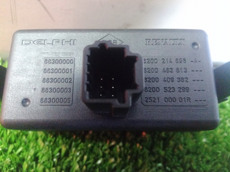 Recambio de warning para renault kangoo 1.5 dci diesel cat referencia OEM IAM 8200214896A-8200463613-8200409382-8200523299-25210