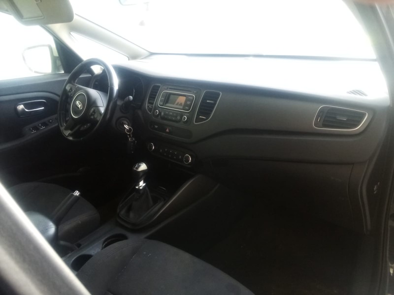 kia carens iv del año 2014