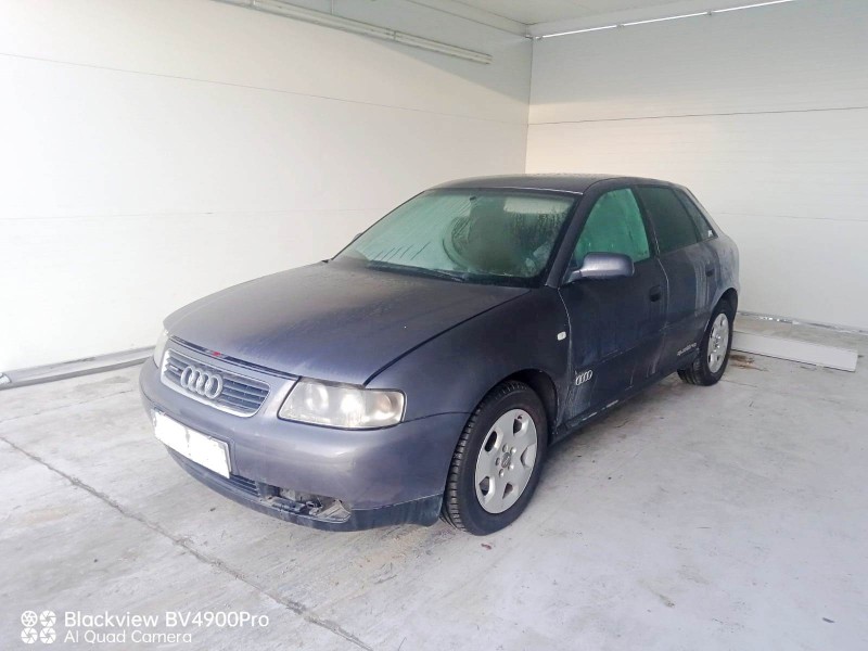 audi a3 (8l1) del año 2001