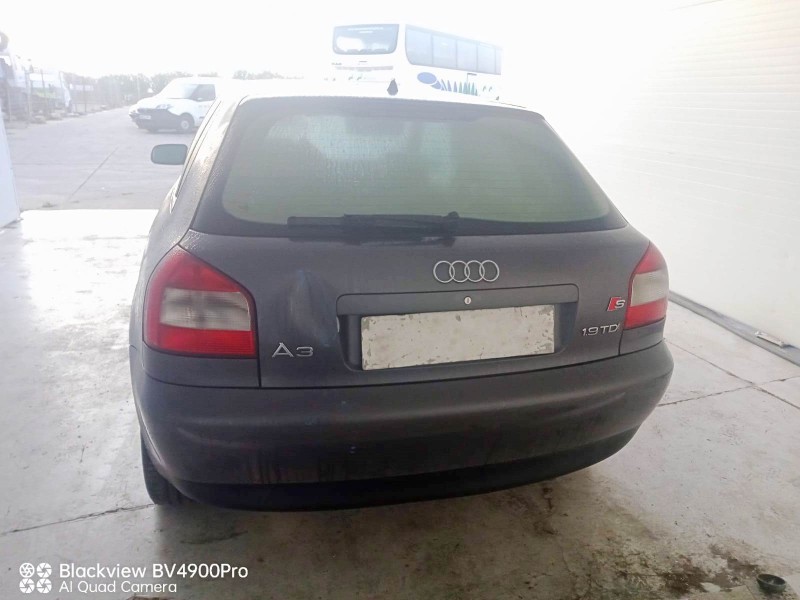 audi a3 (8l1) del año 2001