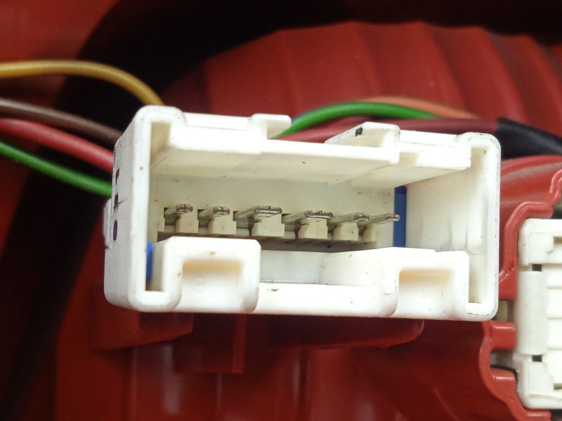 Recambio de piloto trasero izquierdo para peugeot 407 (6d_) 2.0 hdi (6drhrh) referencia OEM IAM 9683275080  09-11