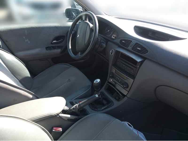 renault laguna ii (bg0) del año 2001