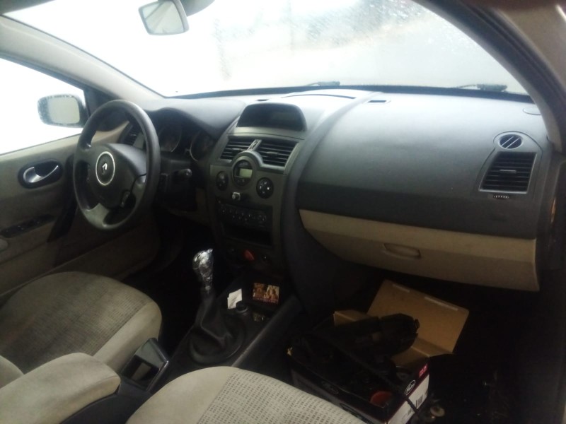 renault megane ii sedán (lm0/1_) del año 2006