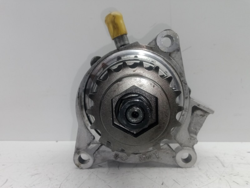 Recambio de depresor freno / bomba vacio para nissan pick-up (d22) 2.5 16v turbodiesel cat referencia OEM IAM 14650VK500-X2T5617