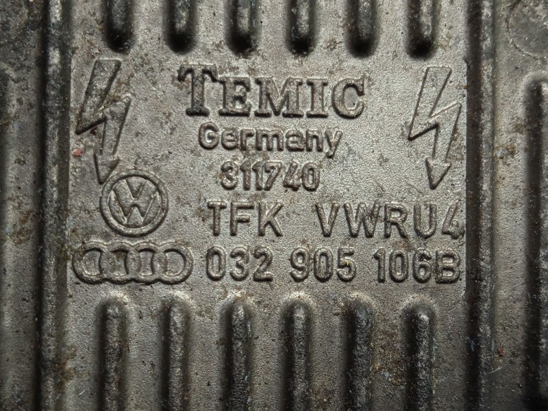 Recambio de bobina encendido para volkswagen golf iv (1j1) 1.6 referencia OEM IAM 032905106B  