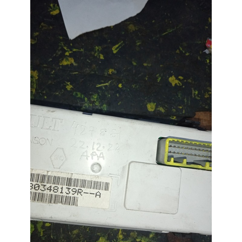 Recambio de pantalla multifuncion para renault clio iii 1.5 dci diesel cat referencia OEM IAM 280348139RA-281199474A-19154411-NS