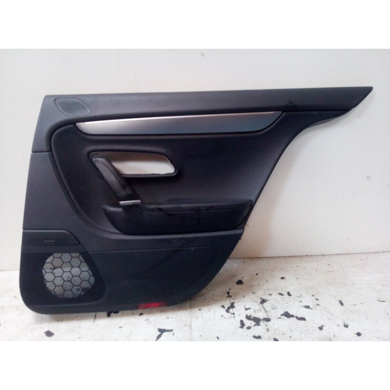 Recambio de guarnecido puerta trasera derecha para volkswagen passat cc (357) 2.0 tdi referencia OEM IAM 3C8867068  