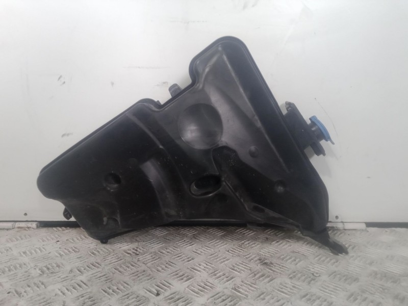 Recambio de deposito limpia para bmw 5 (g30, f90) 520 d referencia OEM IAM 10543512SB  
