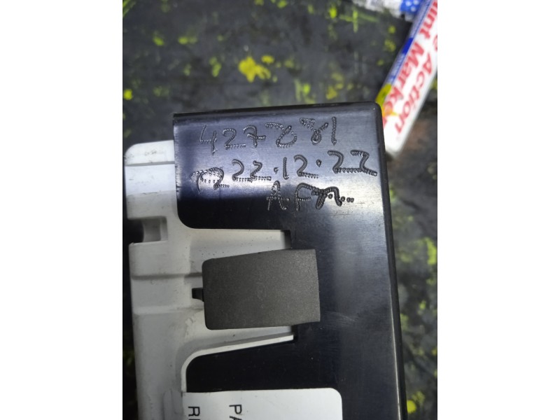 Recambio de pantalla multifuncion para renault clio iii 1.5 dci diesel cat referencia OEM IAM 280348139RA-281199474A-19154411-NS