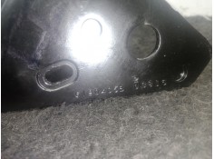 Recambio de enganche cinturon trasero izquierdo para peugeot 208 1.6 blue-hdi fap referencia OEM IAM 6190405B   2