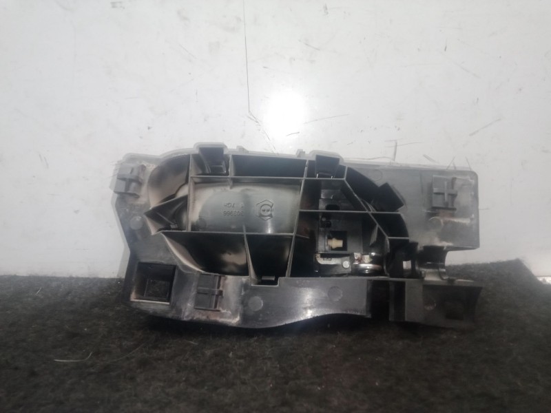 Recambio de maneta interior trasera izquierda para peugeot 208 1.6 blue-hdi fap referencia OEM IAM 96555518VV  