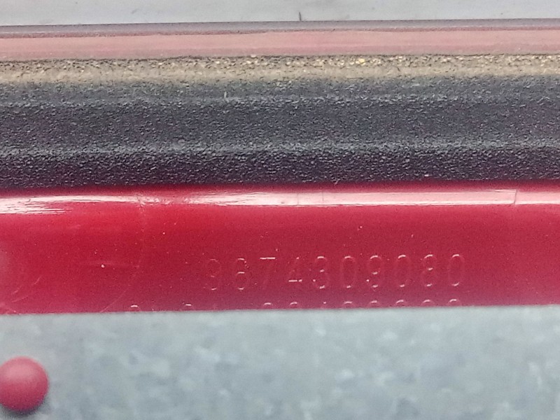 Recambio de luz central de freno para peugeot 208 1.6 blue-hdi fap referencia OEM IAM 9874309080  