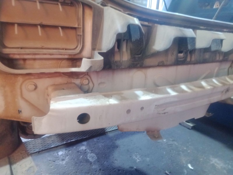 Recambio de refuerzo paragolpes trasero para peugeot 208 1.6 blue-hdi fap referencia OEM IAM   