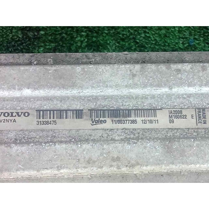 Recambio de intercooler para volvo xc60 2.0 diesel cat referencia OEM IAM 31338475 150X660X68 ALUMINIO