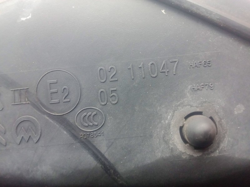 Recambio de retrovisor derecho para peugeot 208 1.6 blue-hdi fap referencia OEM IAM 0211047 ELECTRICO 