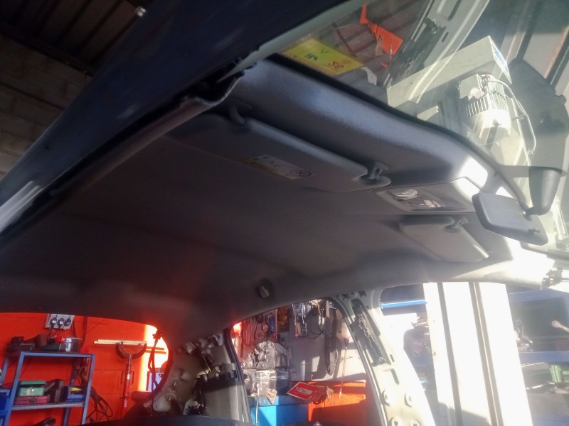 Recambio de techo interior para peugeot 208 1.6 blue-hdi fap referencia OEM IAM   