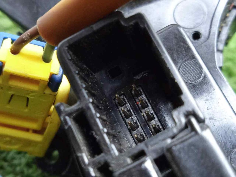 Recambio de anillo airbag para kia sorento 2.5 crdi referencia OEM IAM 934903E100  