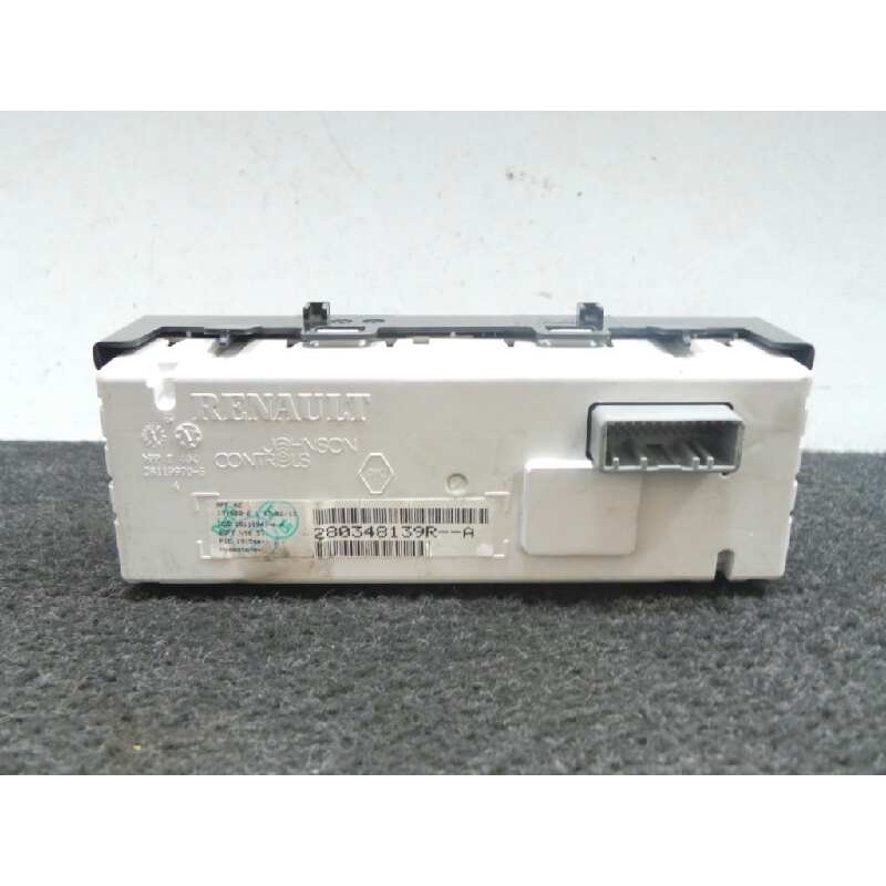 Recambio de pantalla multifuncion para renault clio iii 1.5 dci diesel cat referencia OEM IAM 280348139RA-281199474A-19154411-NS