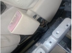 Recambio de enganche cinturon delantero derecho para volkswagen touareg (7la) 2.5 tdi referencia OEM IAM   CON.CABLE