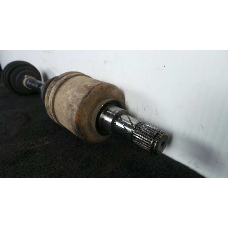 Recambio de transmision delantera izquierda para nissan almera tino (v10m) 2.2 16v turbodiesel cat referencia OEM IAM NOTIENEREF