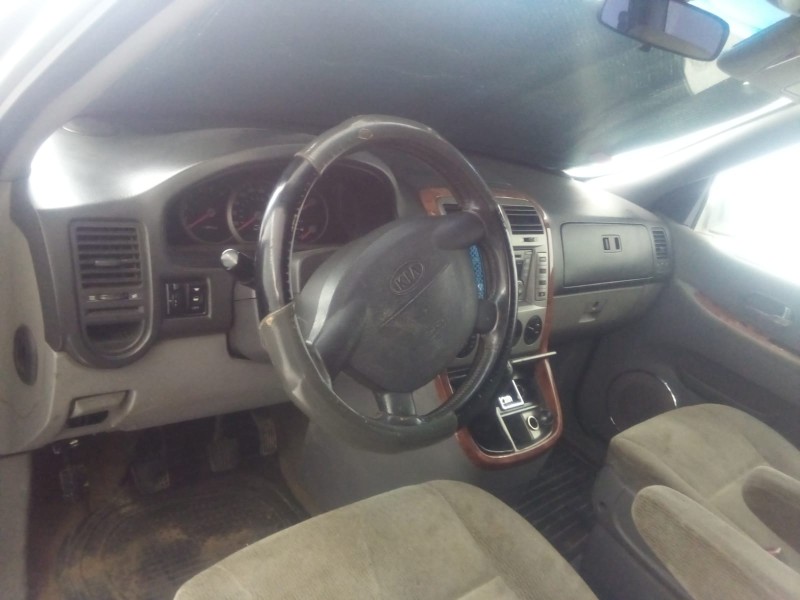 kia carnival ii (gq) del año 2006