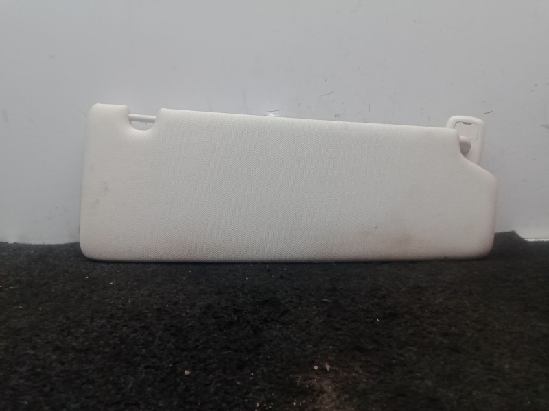 Recambio de parasol izquierdo para bmw 5 (g30, f90) 520 d referencia OEM IAM NOTIENE  BEIGE